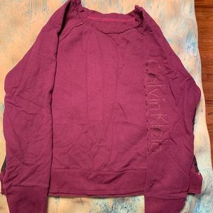 Women's sweater